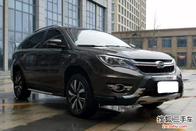 比亚迪S72016款2.0T 自动尊贵型Plus