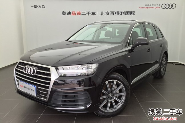 奥迪Q72016款45 TFSI S-Line运动型