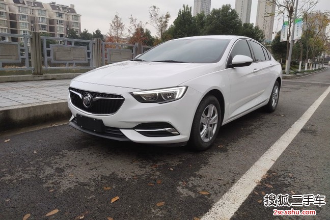 别克君威2017款20T 精英型