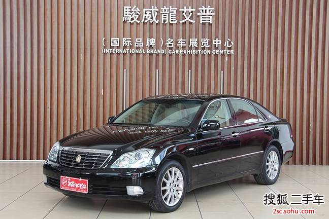 丰田皇冠2005款3.0L Royal Saloon G