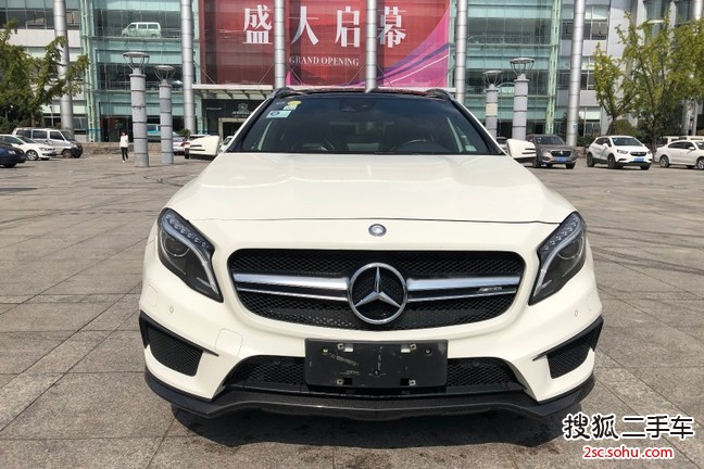 奔驰GLA45 AMG2016款GLA 45 AMG 4MATIC