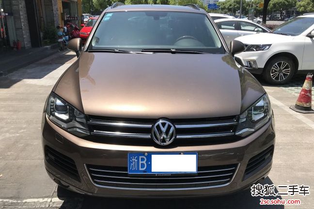 大众途锐2011款3.0TSI V6 高配型 