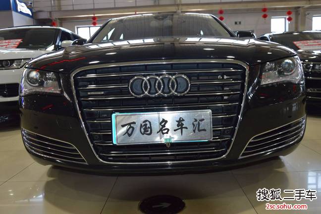 奥迪A8L2013款30 FSI 舒适型