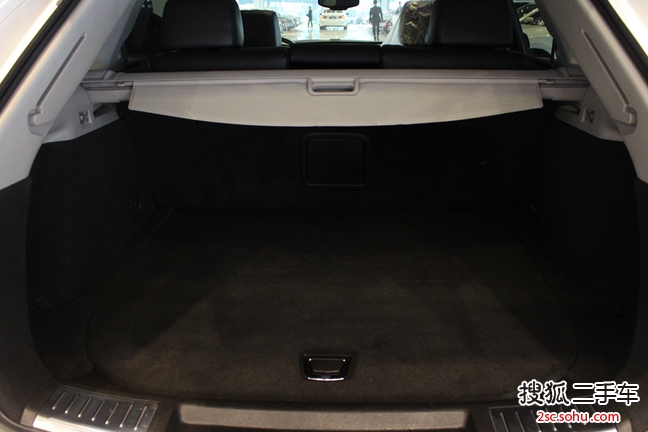 凯迪拉克SRX2014款3.0L 舒适型