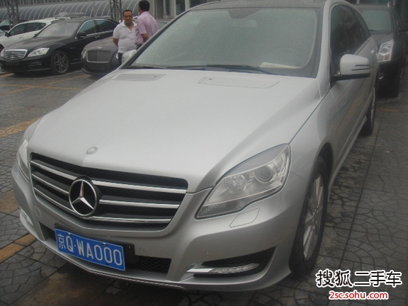 奔驰R级2011款R350L 4MATIC