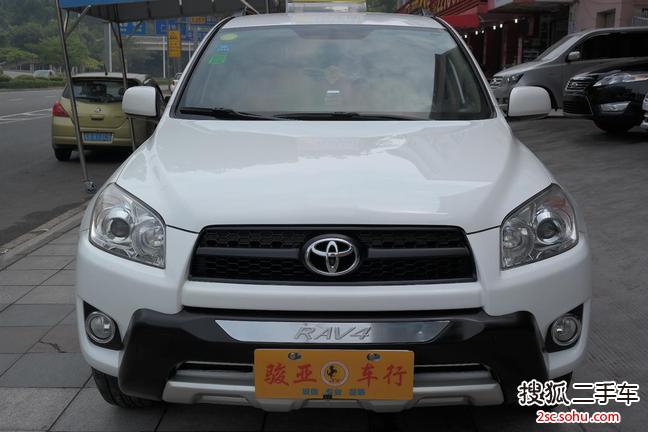 丰田RAV42011款2.0L 自动经典版