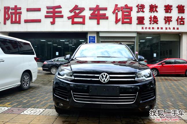 大众途锐2015款3.0TSI V6 标配型 