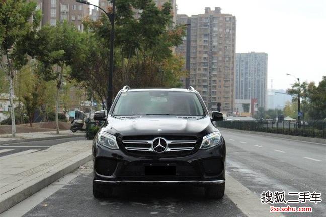 奔驰GLE级2016款400 4MATIC