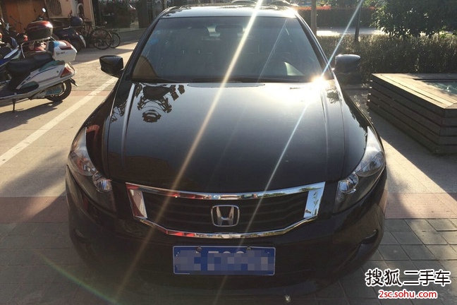 本田雅阁2010款2.0L MT