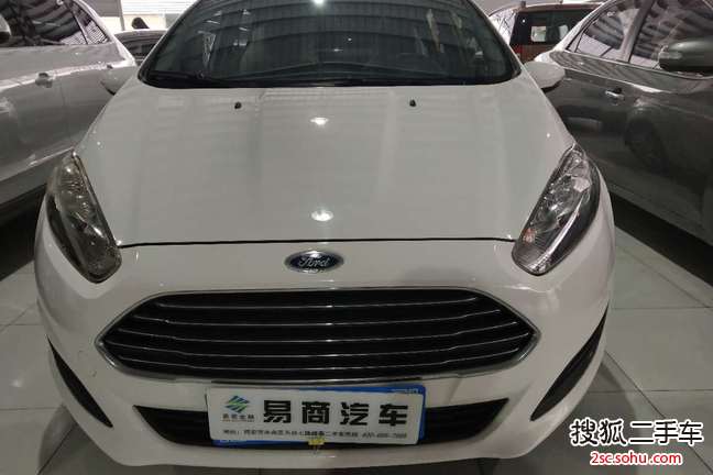 福特嘉年华两厢2013款1.5L 手动时尚型
