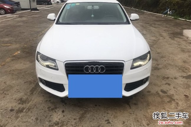 奥迪A4L2012款2.0TFSI 舒适型