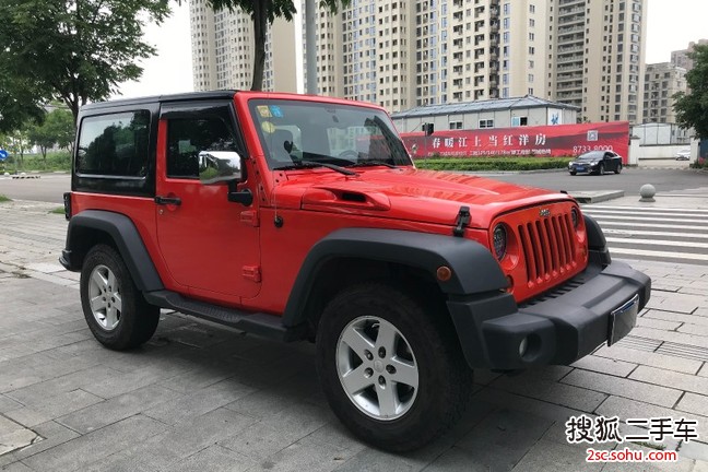 Jeep牧马人两门版2012款3.6L 罗宾汉