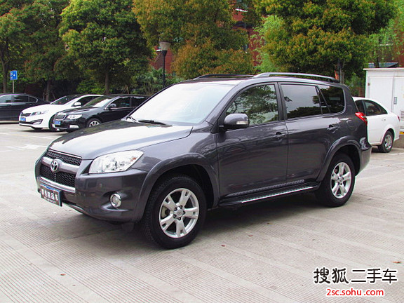 丰田RAV42012款2.0L 自动豪华版