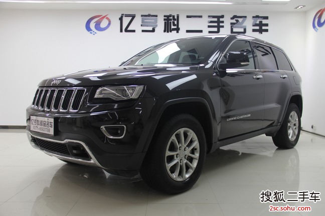 Jeep大切诺基2014款3.6L 舒适导航版