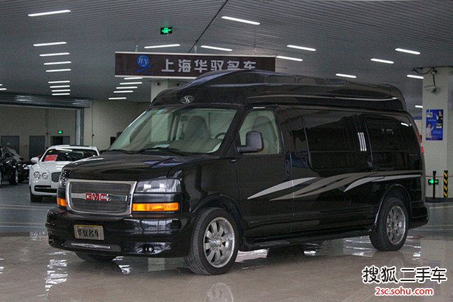 GMC Savana2013款6.0L 领袖级商务车