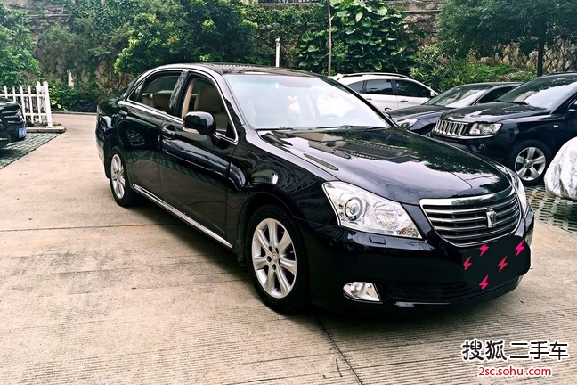 丰田皇冠2012款3.0L Royal Saloon VIP 