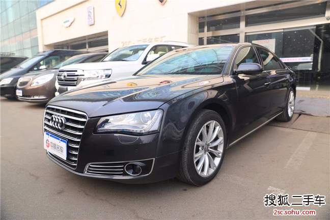 奥迪A8L2013款45 TFSI quattro专享型