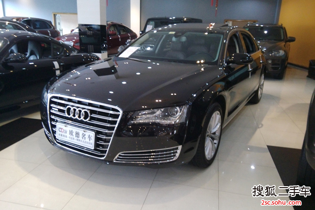 奥迪A8L2013款45 TFSI quattro舒适型