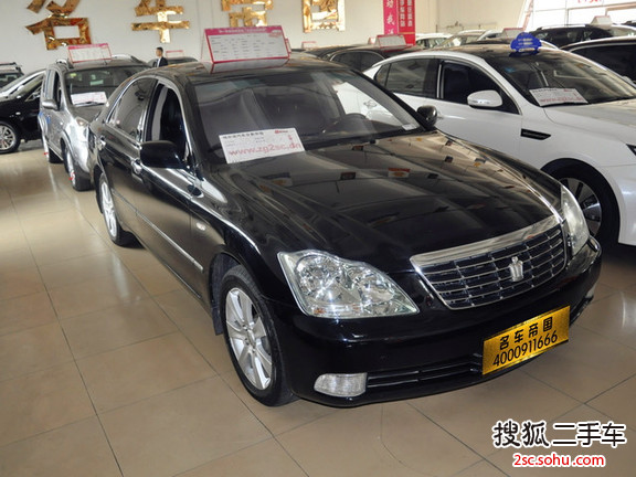 丰田皇冠2007款2.5L Royal 真皮版