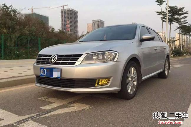 大众朗逸2013款1.4tsi dsg 豪华导航版