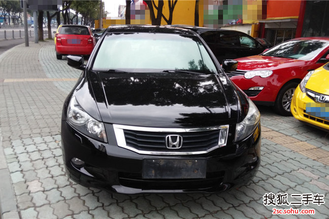 本田雅阁2010款2.0L EX 