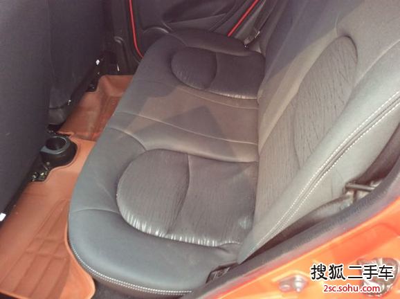 长安奔奔mini2012款1.0L 手动时尚版 国V