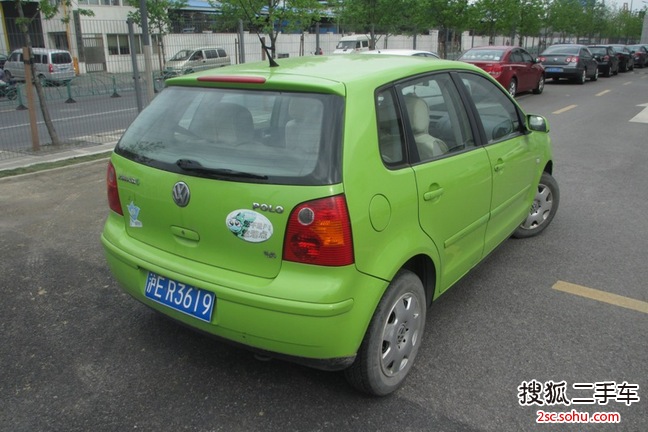 上海大众 波罗 两厢 2004款 1.4 手动 舒适型 两厢