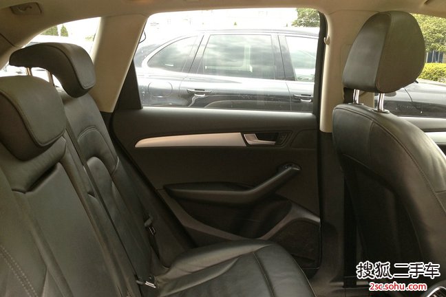 一汽大众(奥迪) Q5 2010款 2.0T 手自一体 技术型 SUV