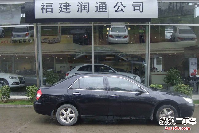 比亚迪汽车 F6 财富版 2008款 2.0 手动 标准型 G-i 三