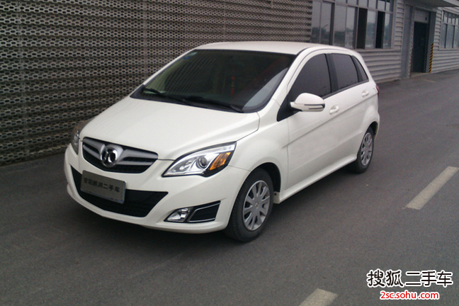 北京汽车 E系 2012款 1.3L 手动 乐天版 两厢