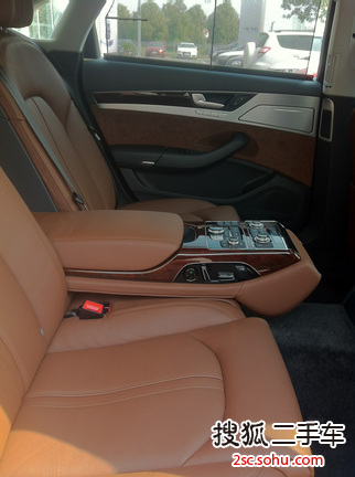 奥迪A8L2013款50 TFSI quattro舒适型