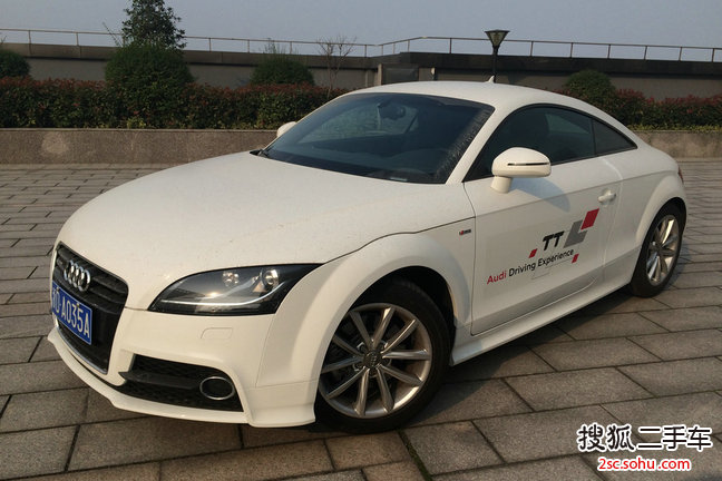【绍兴二手奥迪(进口) TT Coupe 2013款 45 TFSI 手自一体 白色经典版 跑车 】_二手奥迪(进口) TT Coupe 2013款 45 TFSI 手自一体 白色经典版 跑车 图片_搜狐二手车