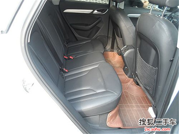 一汽大众(奥迪) Q3 2013款 2.0 35 TFSI 手自一体 舒适型 SUV        