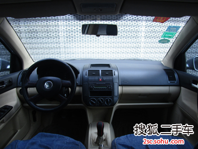 上海大众 波罗 两厢 2004款 1.4 手动 舒适型 两厢                    