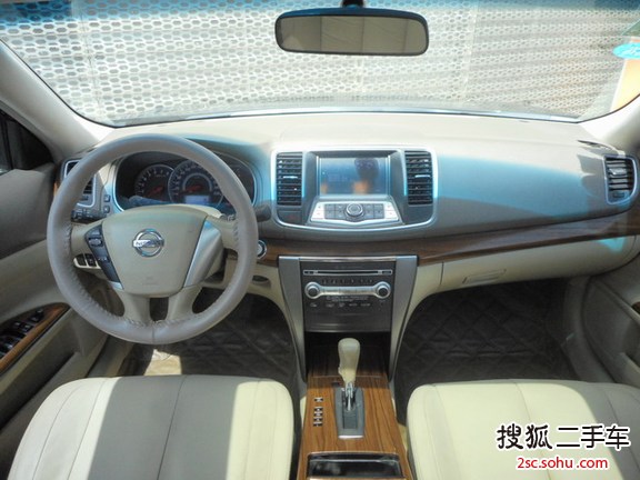 东风日产 天籁 2011款 2.0L XL 无级变速 舒适版 三厢