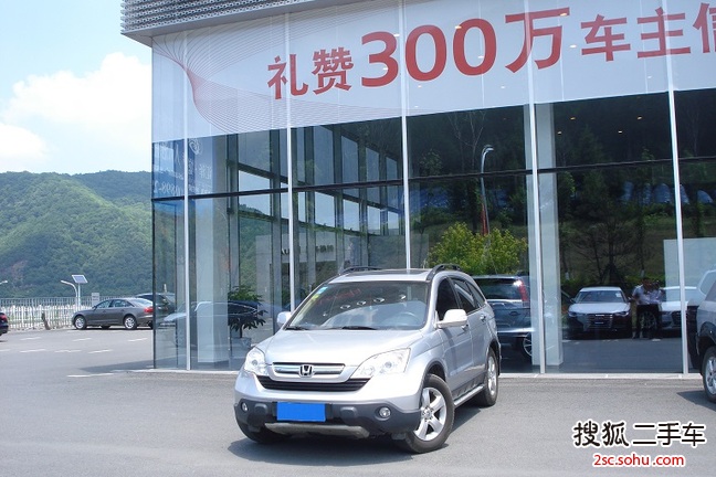 东风本田 CR-V 2007款 2.0 自动 经典版 四驱 SUV     