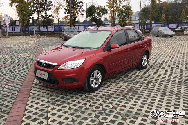 福特福克斯三厢2009款1.8L 手动舒适型