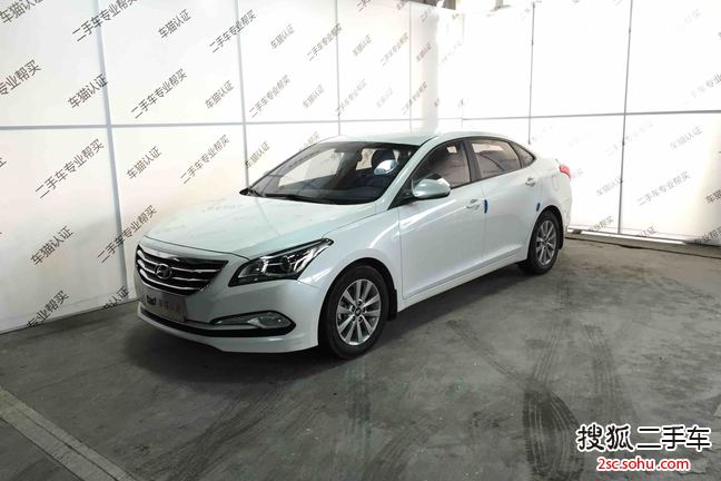 现代名图2014款1.8L 自动舒适型
