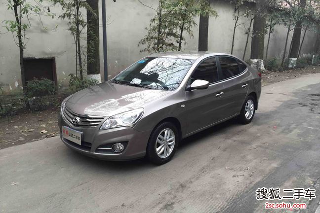现代悦动2011款1.6L 手动舒适型