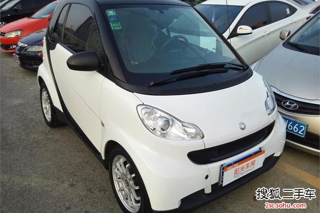 smartfortwo2011款1.0L MHD 硬顶标准版