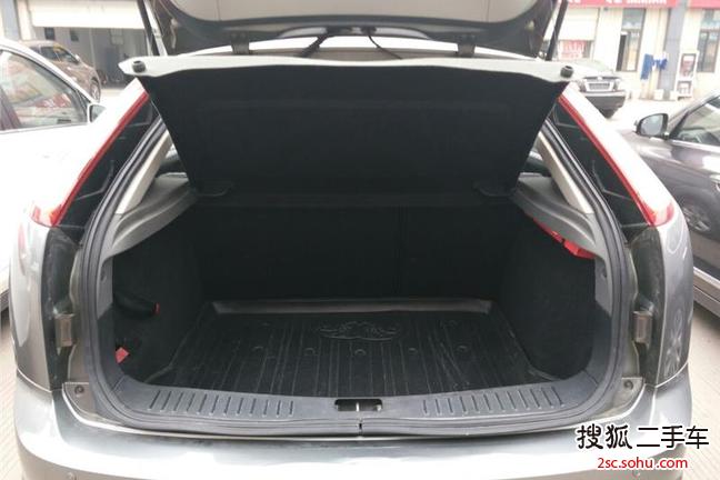 福特福克斯两厢2009款1.8L 手动舒适型