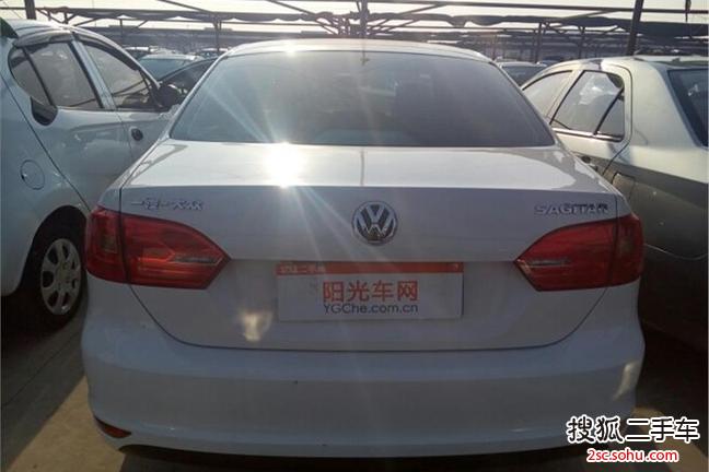 【阳光编号:HB1085085】真实车源:阳光车网将随时采集更新上架二手车的信息及售卖情况,确保车辆信息真实可靠。专业检测:阳光车网在售的每辆车均经过车身、发动机、驾驶舱、启动、动力、底盘、路试、电子故障诊断等288项专业检测,并为您提供阳光车网认证的专业质检报告,确保您买的放心!先行赔付:阳光车网是消协推荐的二手车教育示范基地,1800公里或45天内若实际车况与检测报告不符,为您全额先行赔付。VIP服务:阳光车网为您提供VIP购车服务:专业购车顾问、专人看车陪同、快速上牌、过户等多重尊贵服务等您来体验!