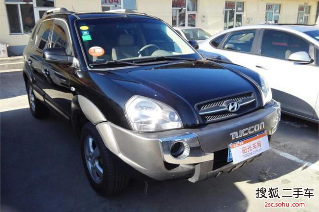 现代途胜2007款2.0L 自动两驱舒适天窗版 