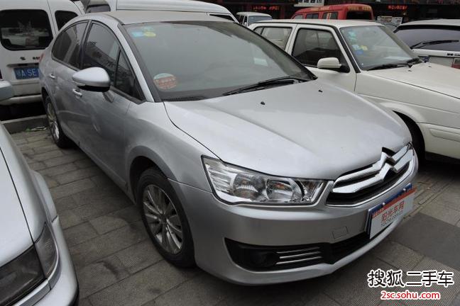雪铁龙经典世嘉2012款1.6L 手动 品尚型