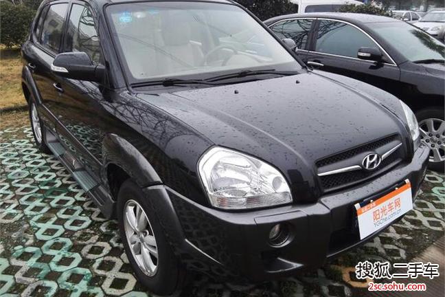 现代途胜2009款2.0L 手动两驱时尚型