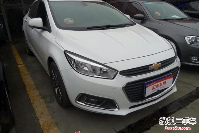 雪佛兰科鲁兹2015款1.4T 手动精英版