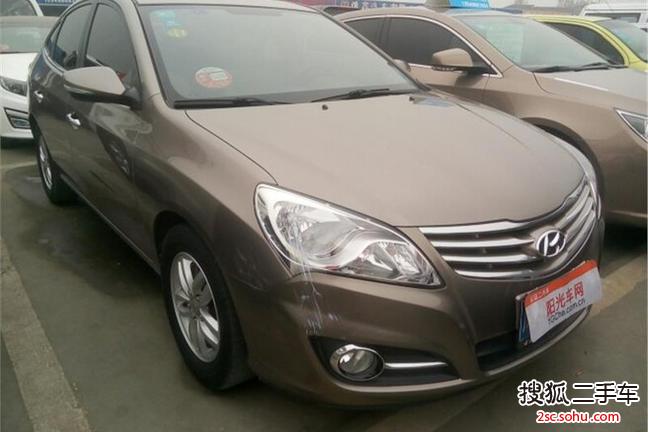 现代悦动2011款1.6L 自动豪华型
