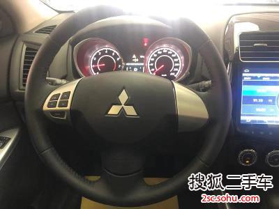 三菱新劲炫2018款2.0L CVT两驱尊享版