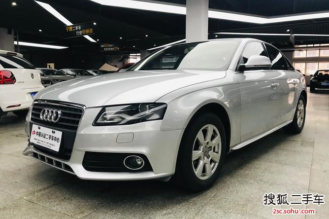 奥迪A4L2009款3.2FSI quattro 旗舰型