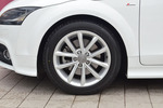 奥迪TT2012款TT Roadster 2.0TFSI quattro典雅版